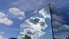 Wolkenspiele über der Grimmwelt